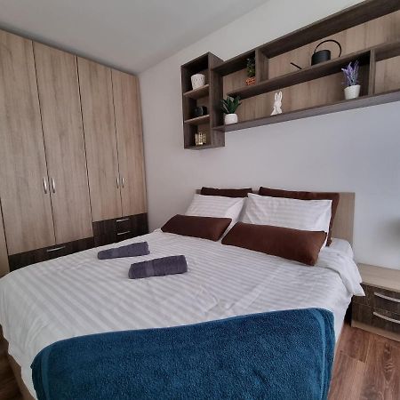 Charming & Cozy, Ultracentral Apt In 雅西 外观 照片